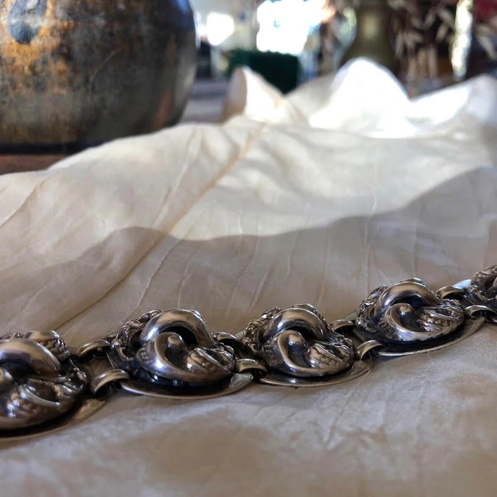 Rare Baroque Design 3D chunky antique bracelet - Picture 8 of 9